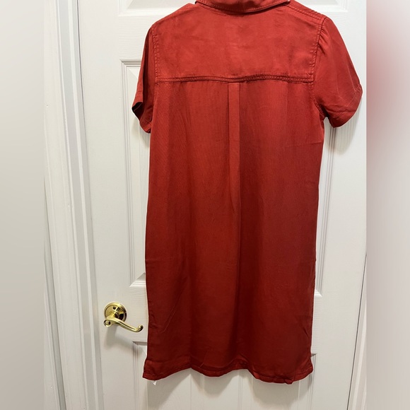 NWT GAP Women's Tencel Dress Chili Oil Size Small - Picture 4 of 7